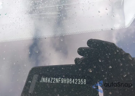 2017 Infiniti Qx80 from USA, damaged, VIN JN8AZ2NF9H9642358